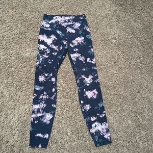Lululemon tie-dyed printed leggings, tights size 8 medium blue pink